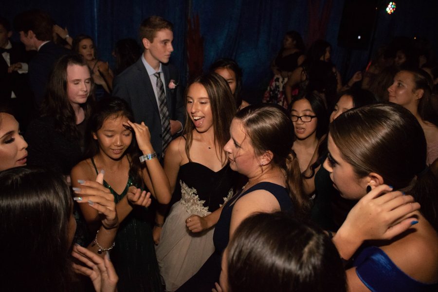 Students dancing at the 2018 Newcoming Dance during last years week-long activities. Photo by Charlotte Gottfried